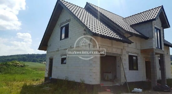 Dom murowany 140m- ogrzewanie Pompa ciepła powietrzna Ariston